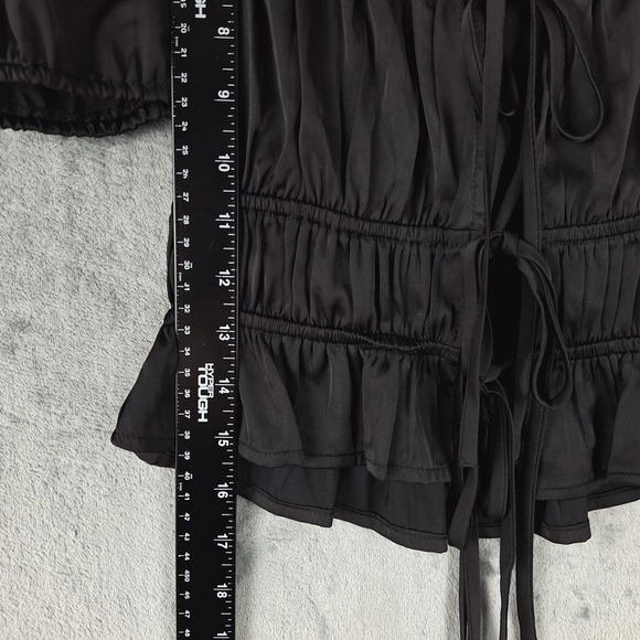 Womens Top Small Black Dark Romantic Puff Sleeve Milkmaid Goth Whimsigoth Crop - Picture 5 of 8